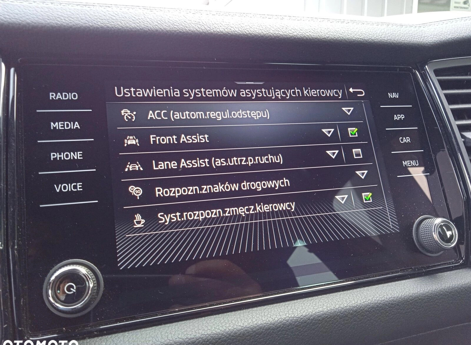 Skoda Kodiaq cena 164500 przebieg: 18607, rok produkcji 2023 z Gliwice małe 379